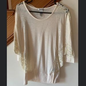 Hannah brand top. Size small.